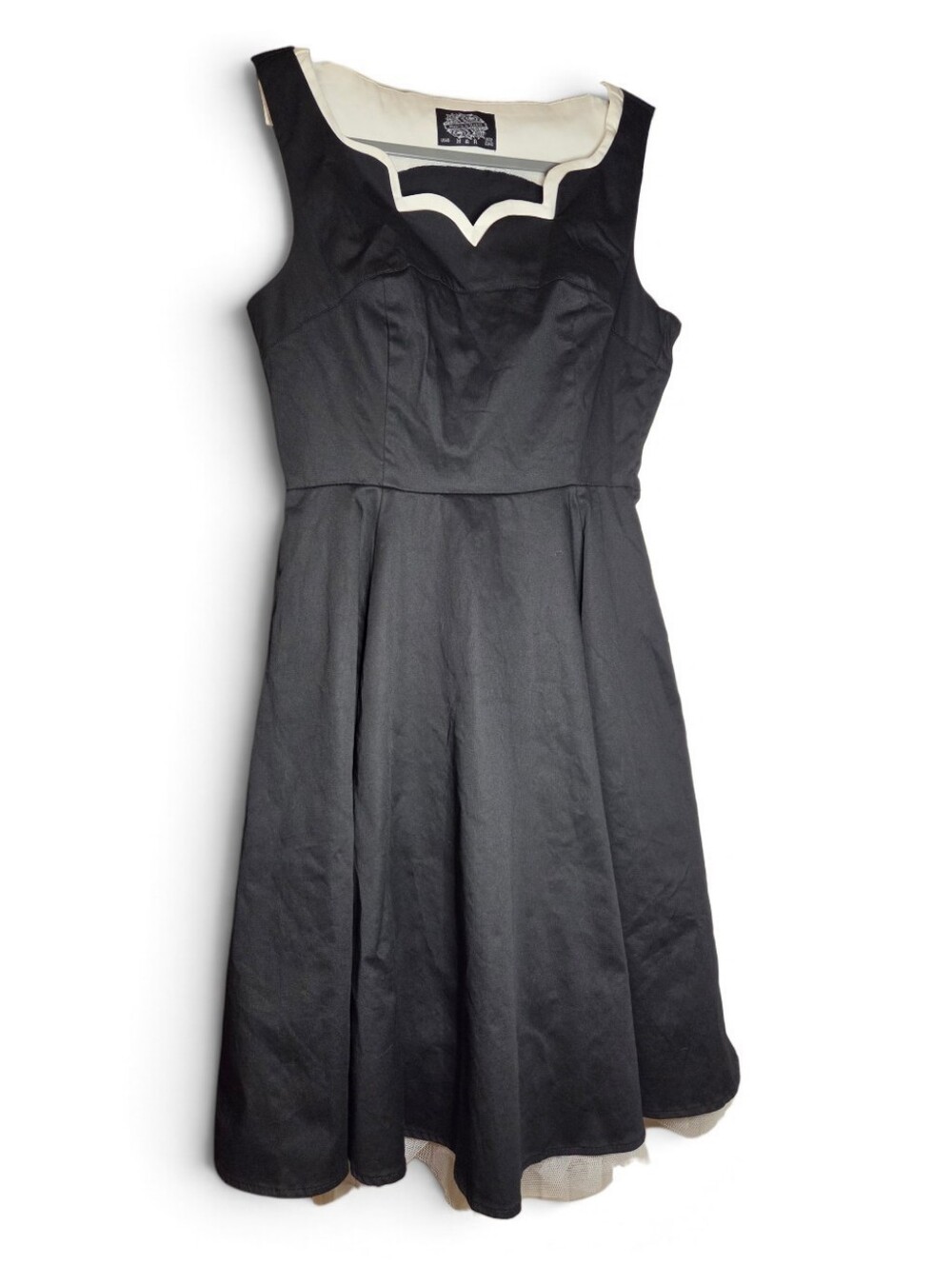 NWT Hearts & Roses Swing Dress. Black and White, Size 8